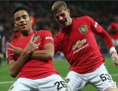 黑白体育-窗口期广东宏远备战法甲，再遭质疑细节曝光，悬念犹存，数据趋势出现新变化(广东宏远第四外援曝光了吗)