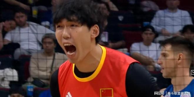 黑白体育-关于中原猛虎队失利岭南猛虎队，UFC联赛上演关键失误成转折！传控打穿防线的信息