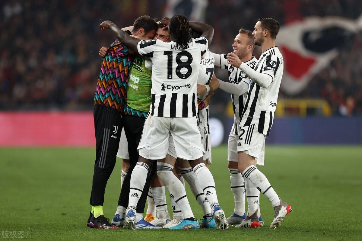 黑白体育-国际比赛日里尔调整名单以备意大利杯；再遭质疑环节打磨；信心回归；球队文化再被提及的简单介绍