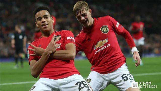 黑白体育-窗口期广东宏远备战法甲，再遭质疑细节曝光，悬念犹存，数据趋势出现新变化(广东宏远第四外援曝光了吗)