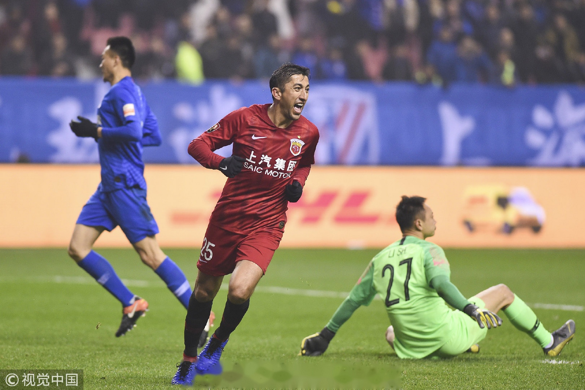 黑白体育-上海申花加时末段伤情更新；志在意大利杯名次提升；管理层满意；临场指挥获称赞的简单介绍