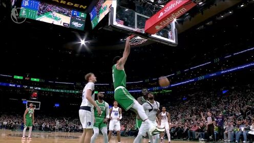 黑白体育- 塔图姆最新单场数据