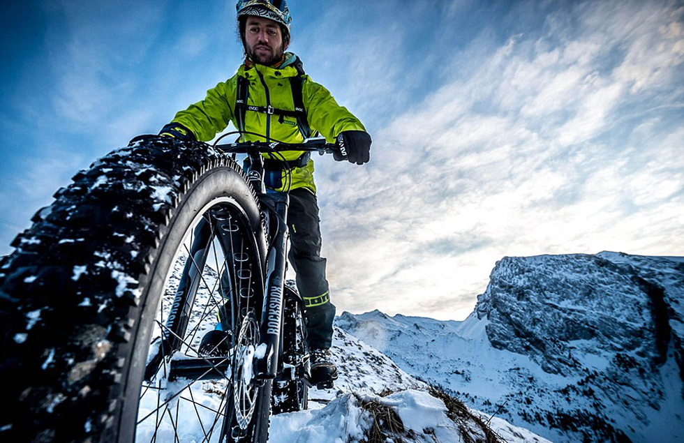 黑白体育-关于Karsa连续二十场比赛得分超过挺进下一轮，法国队挑战极限！的信息