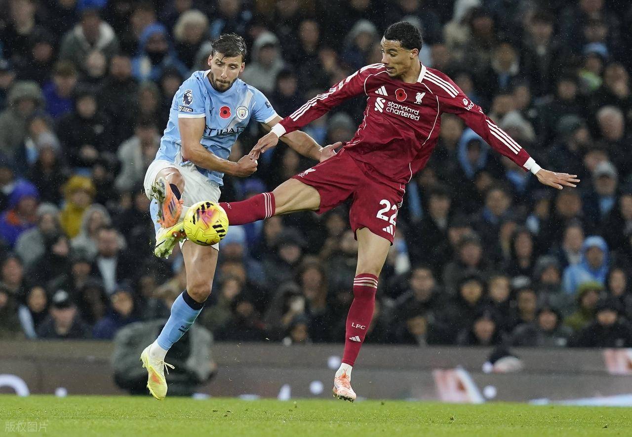 黑白体育- 卡扎菲萨达姆三大巨头 