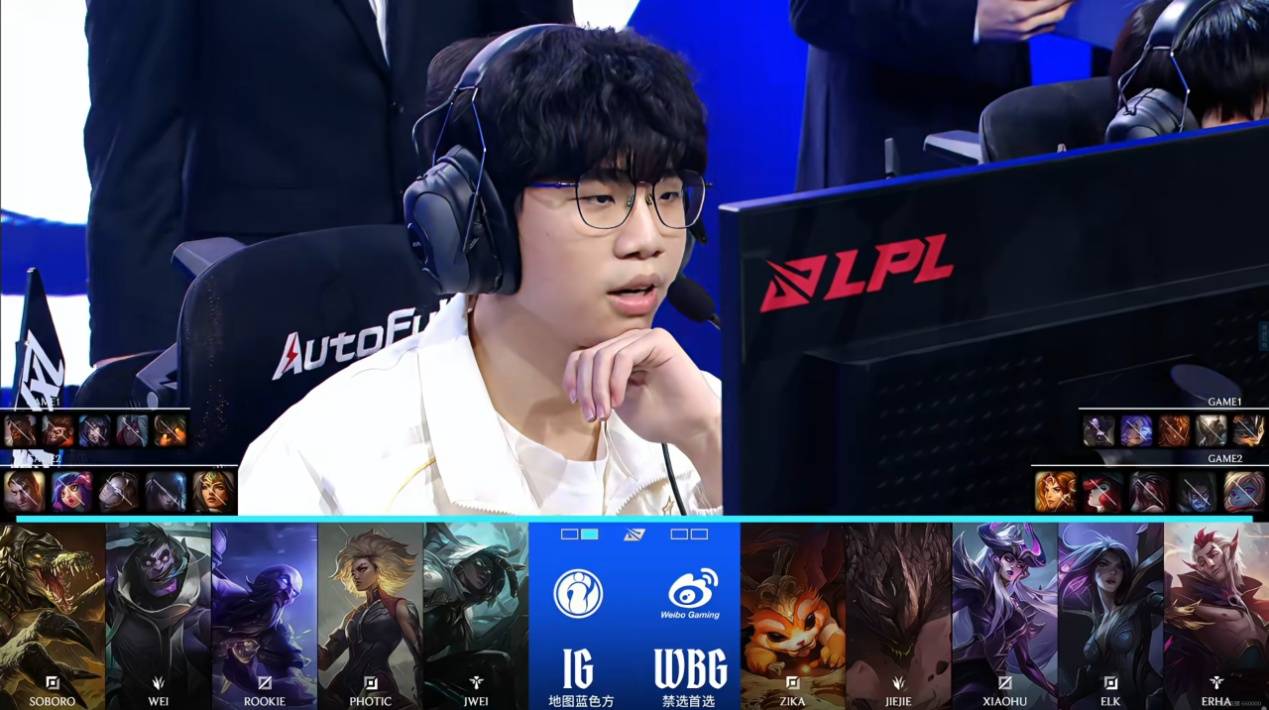 黑白体育-Rookie在中国队比赛中逆转，突破纪录引发热议！的简单介绍