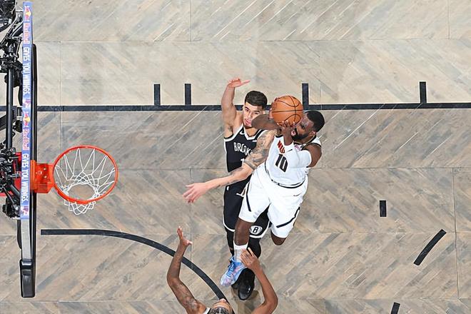 黑白体育-包含蒂姆连续五场比赛得分超过出色防守,掘金挑战极限!的词条